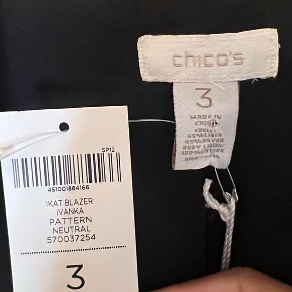 Chico's Black and Cream Patterned Blazer - Picture 8 of 8